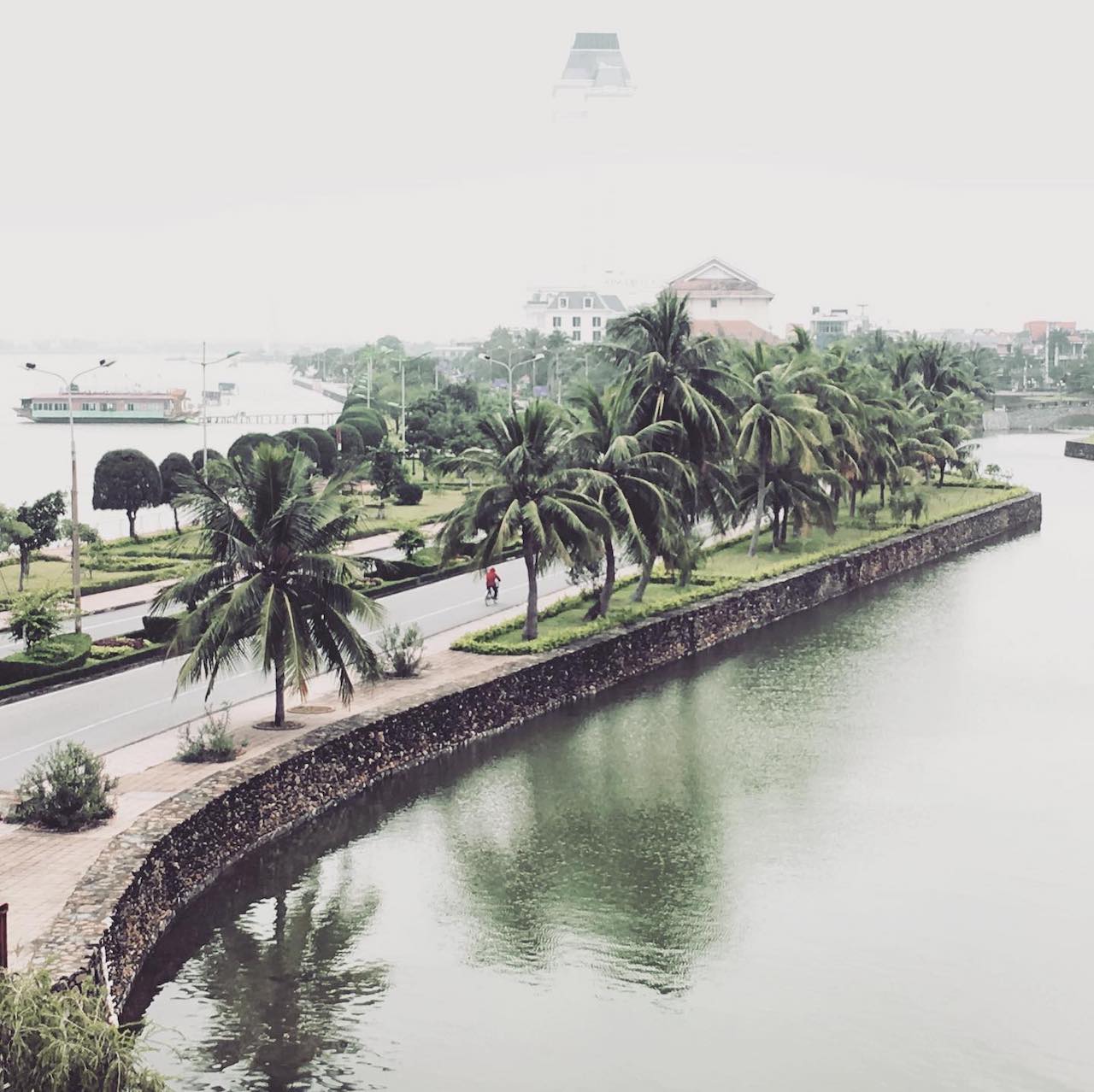 Dong Hoi Sightseeing & Streetfood tour
