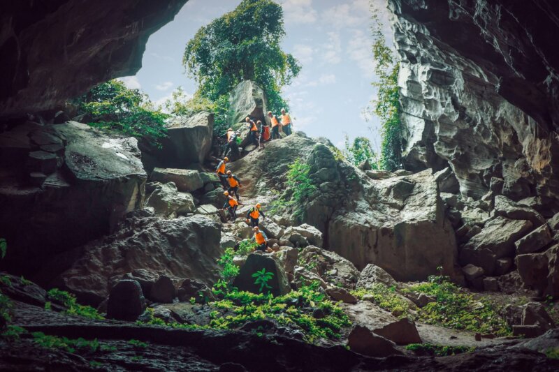 Rat cave in Tu Lan 1- day experience tour