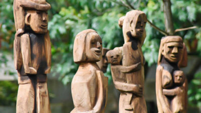 Stay in indigenous homestays for cultural immersion.
