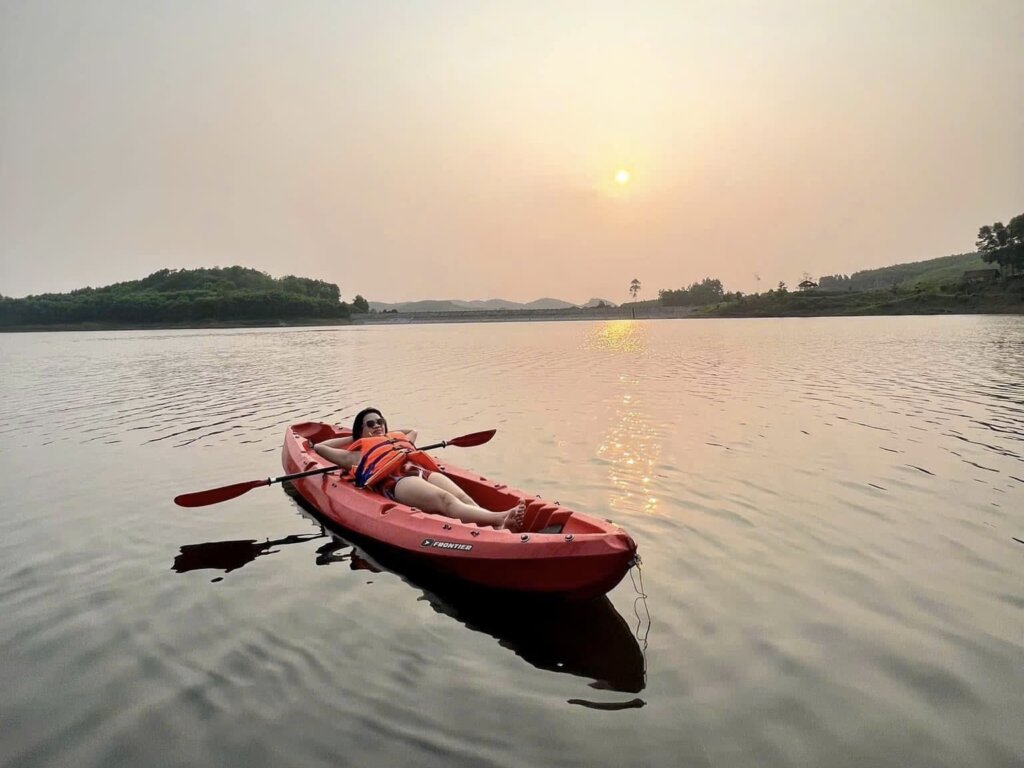 Kayaking at Phong Nha Lakehouse Resort